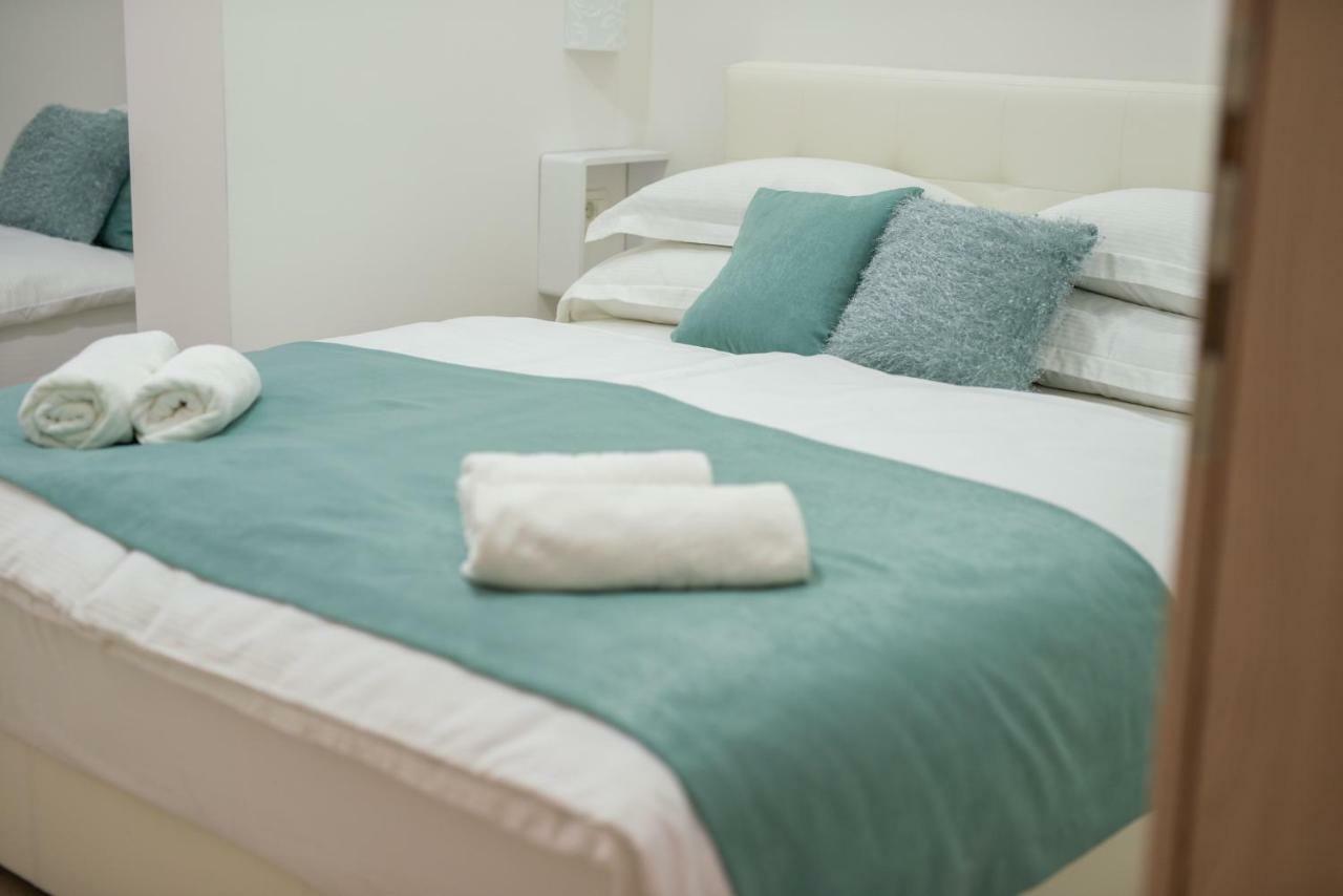 Gloria Apartments 2 เมจูโกเรีย ภายนอก รูปภาพ