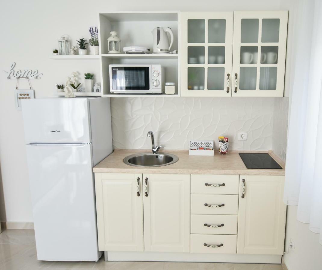Gloria Apartments 2 เมจูโกเรีย ภายนอก รูปภาพ