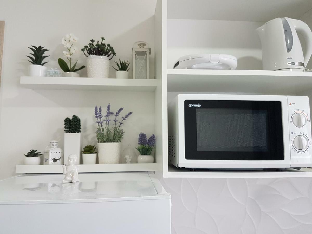 Gloria Apartments 2 เมจูโกเรีย ภายนอก รูปภาพ
